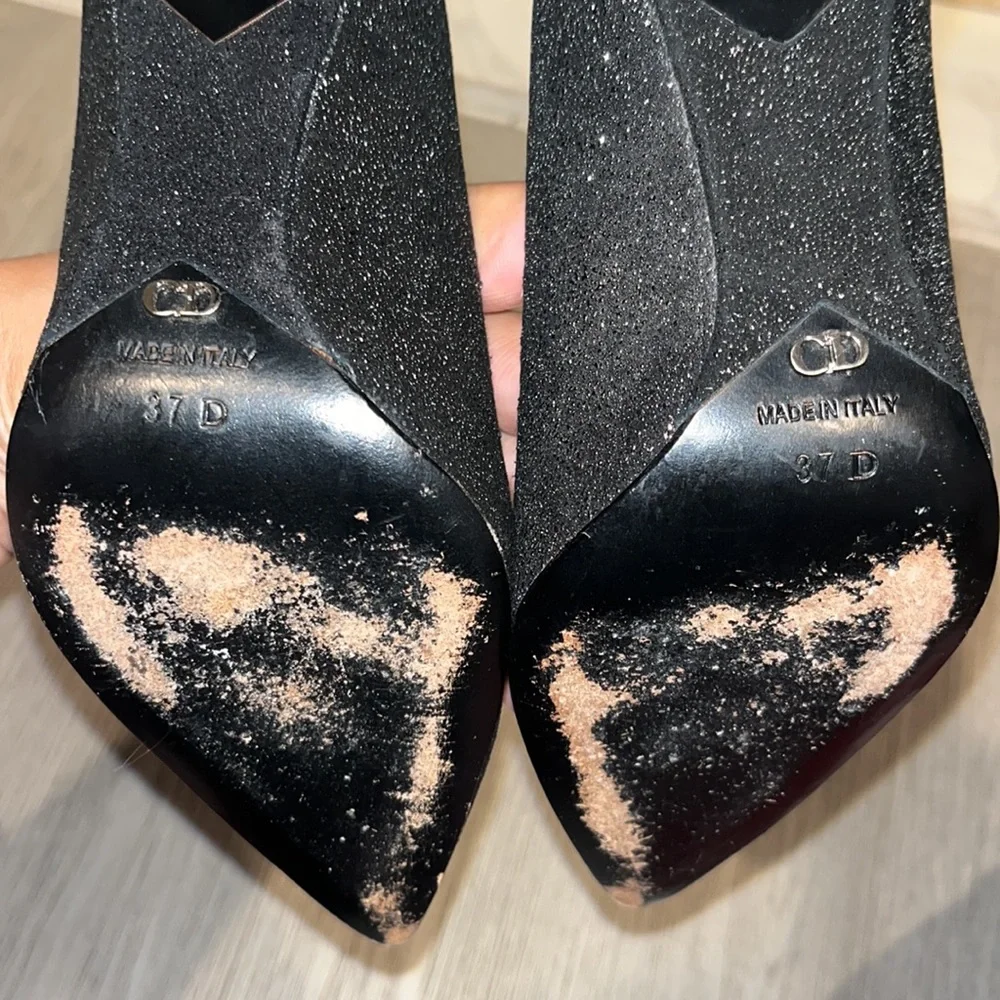 Authentic Christian Dior Heels comes with shoe dust bag.